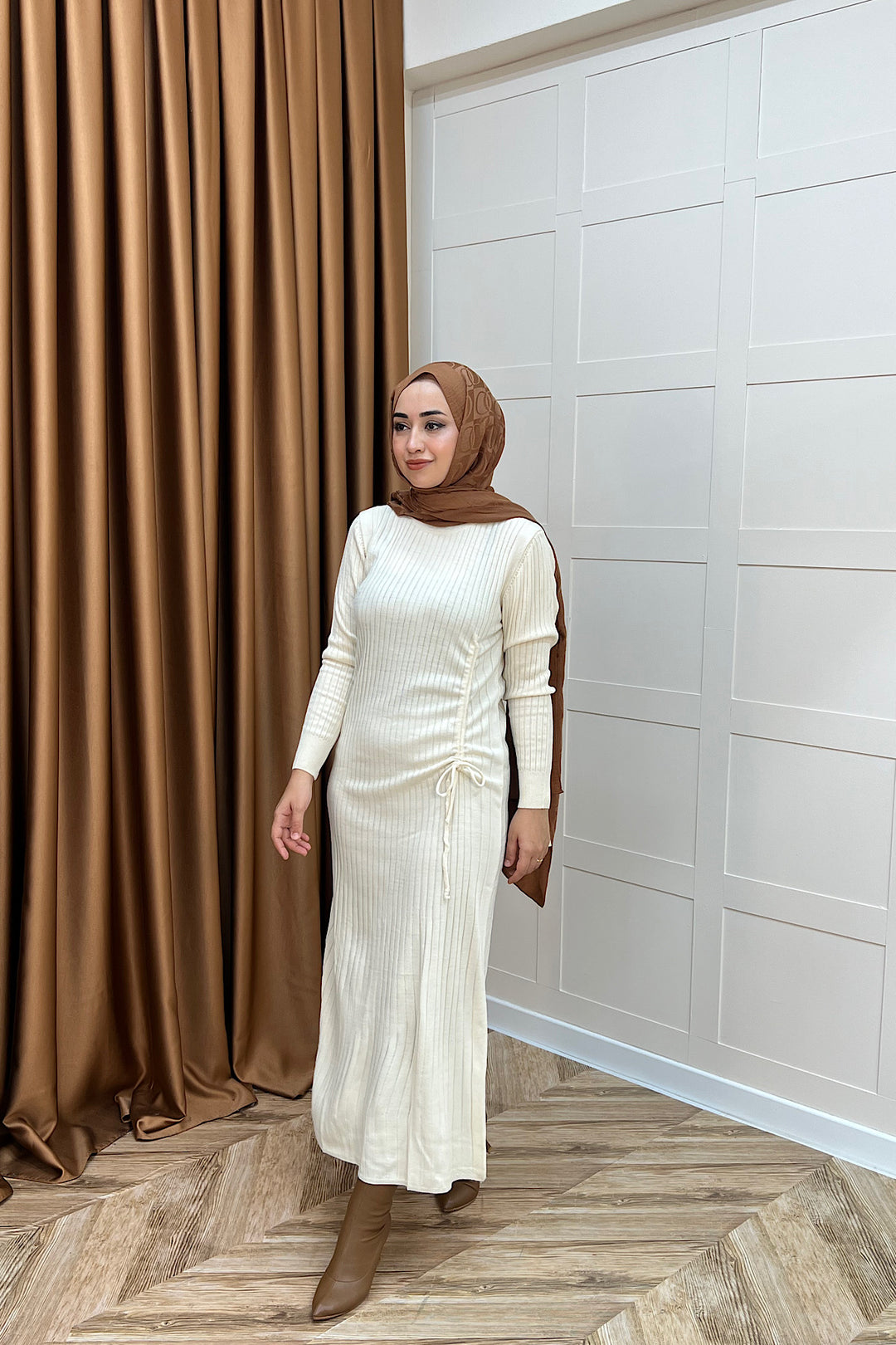 Yandan Büzgülü Triko Elbise Ekru 24870-EKRU