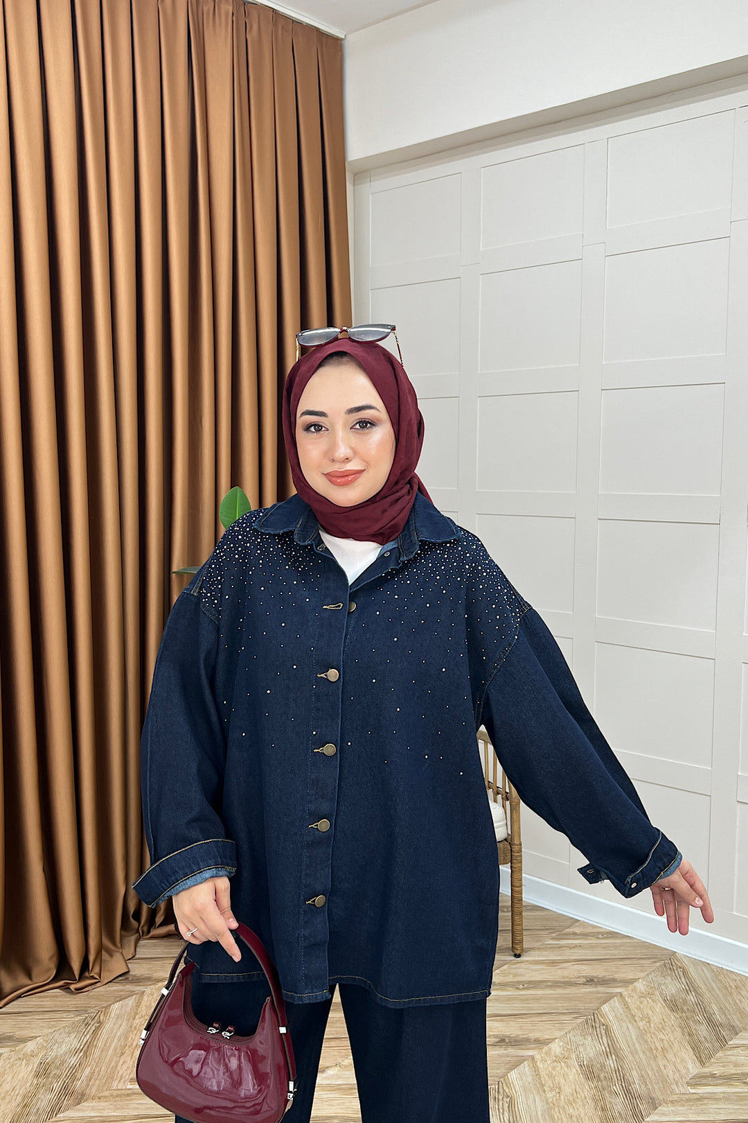 Reyna Taş İşlemeli Kot Takım Lacivert 62806-LACIVERT