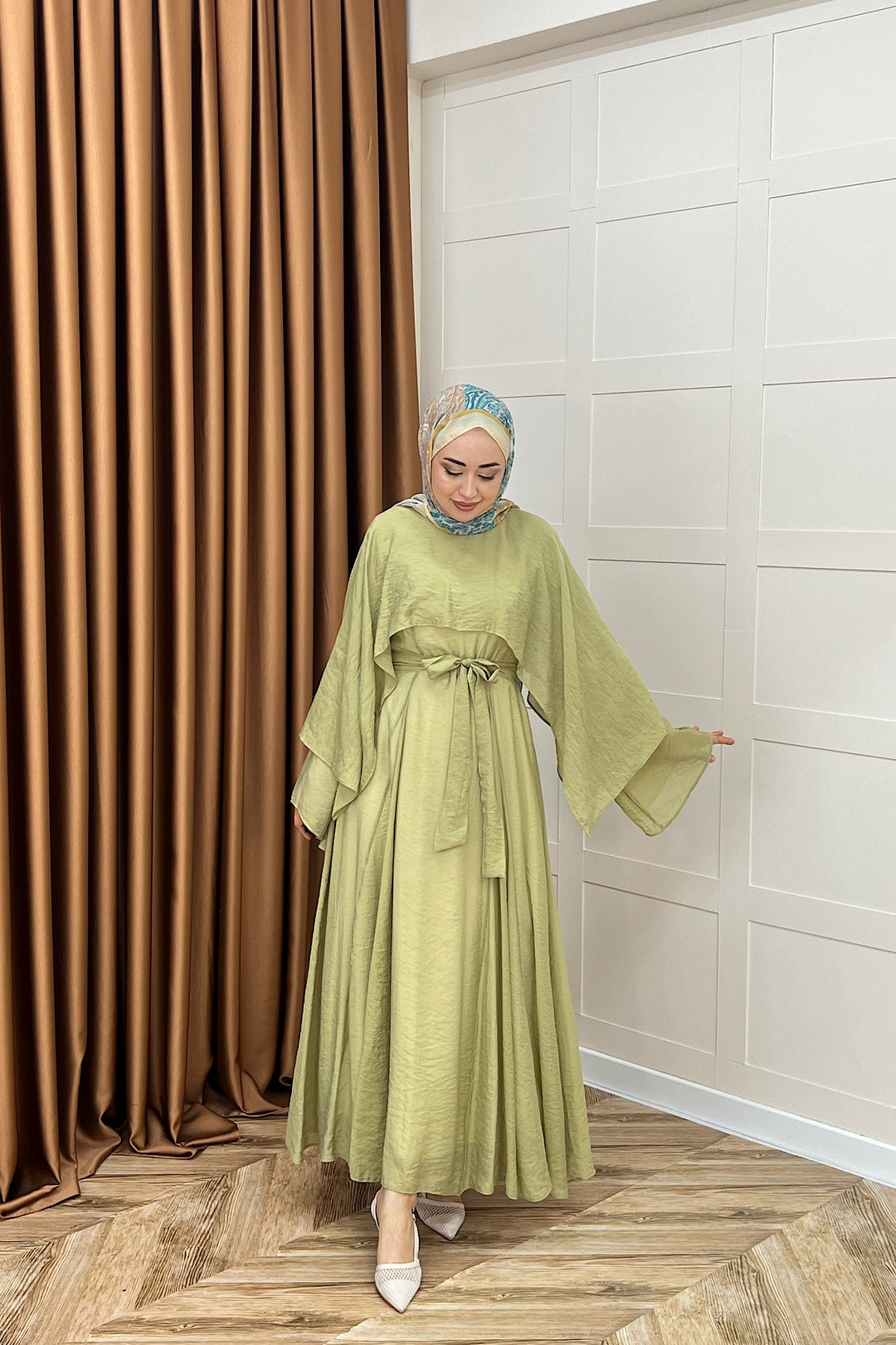 Bella Pelerin Detay Elbise Yeşil 8054-YESIL