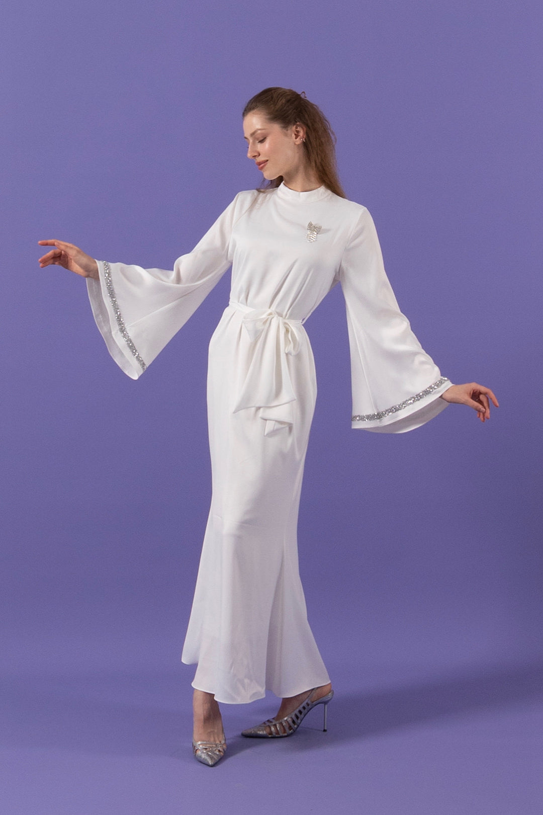 Kolları Taş Detay Saten Abiye Beyaz 3011-BEYAZ