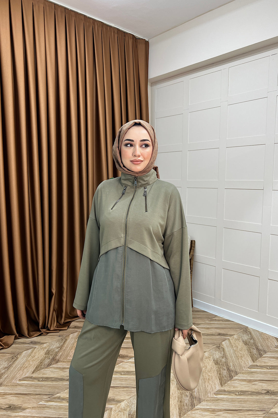 Elara Fermuar Detay İkili Takım Yeşil 025-YESIL