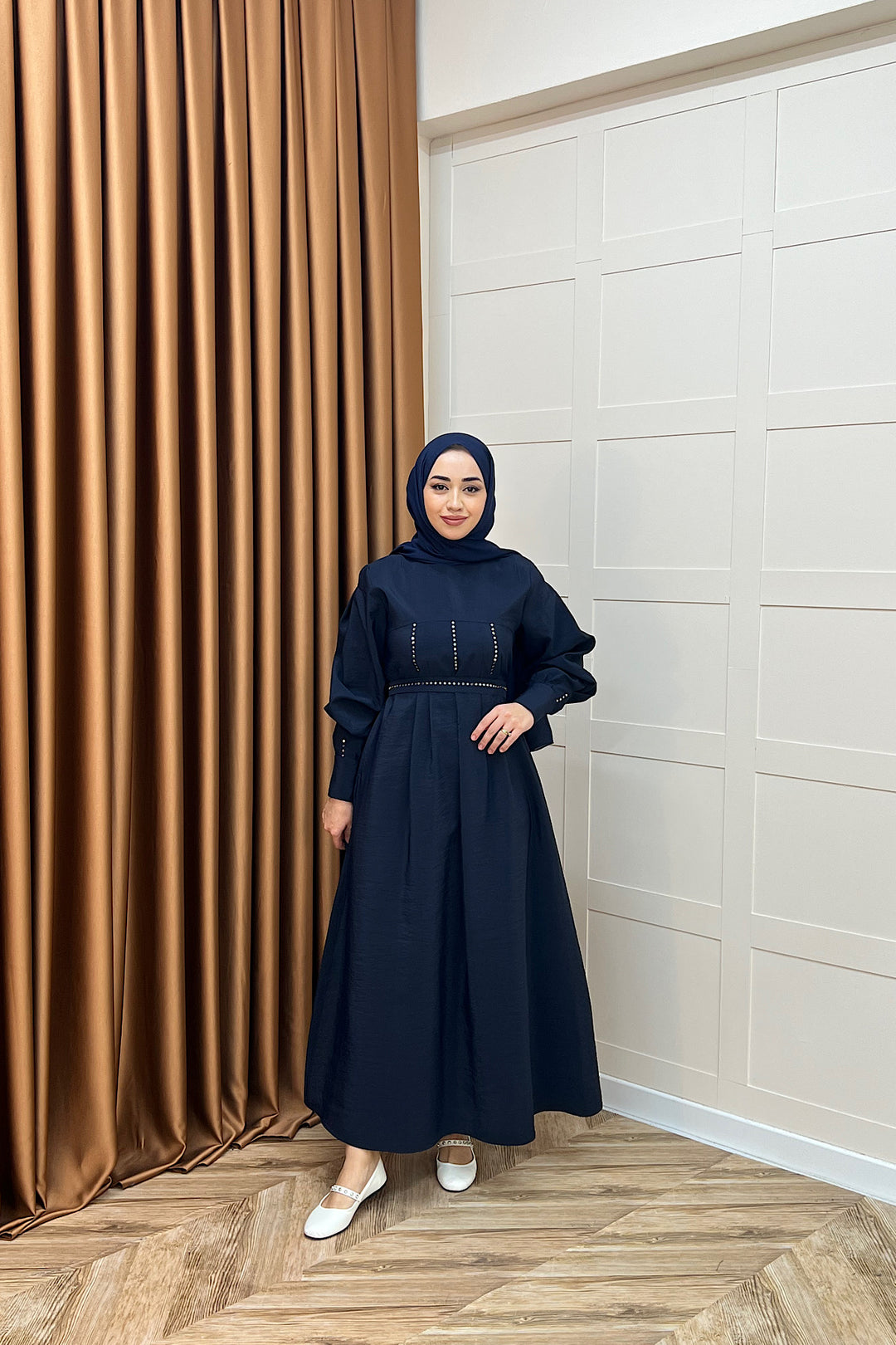 Lara Taş Detaylı Elbise Lacivert 26030-LACIVERT