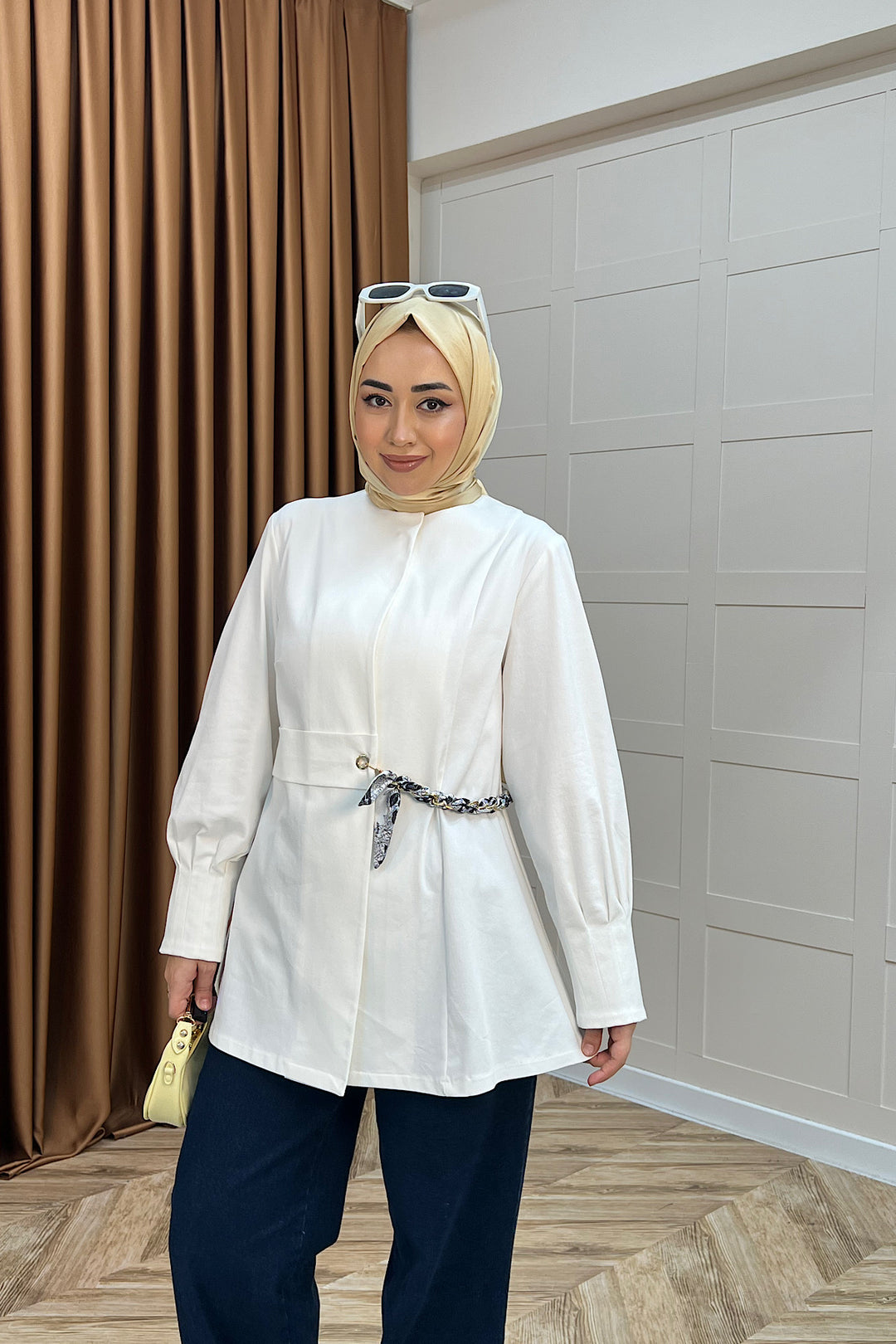 Wanda Fular Kemer Detay Gabardin Kap Beyaz 26029-BEYAZ