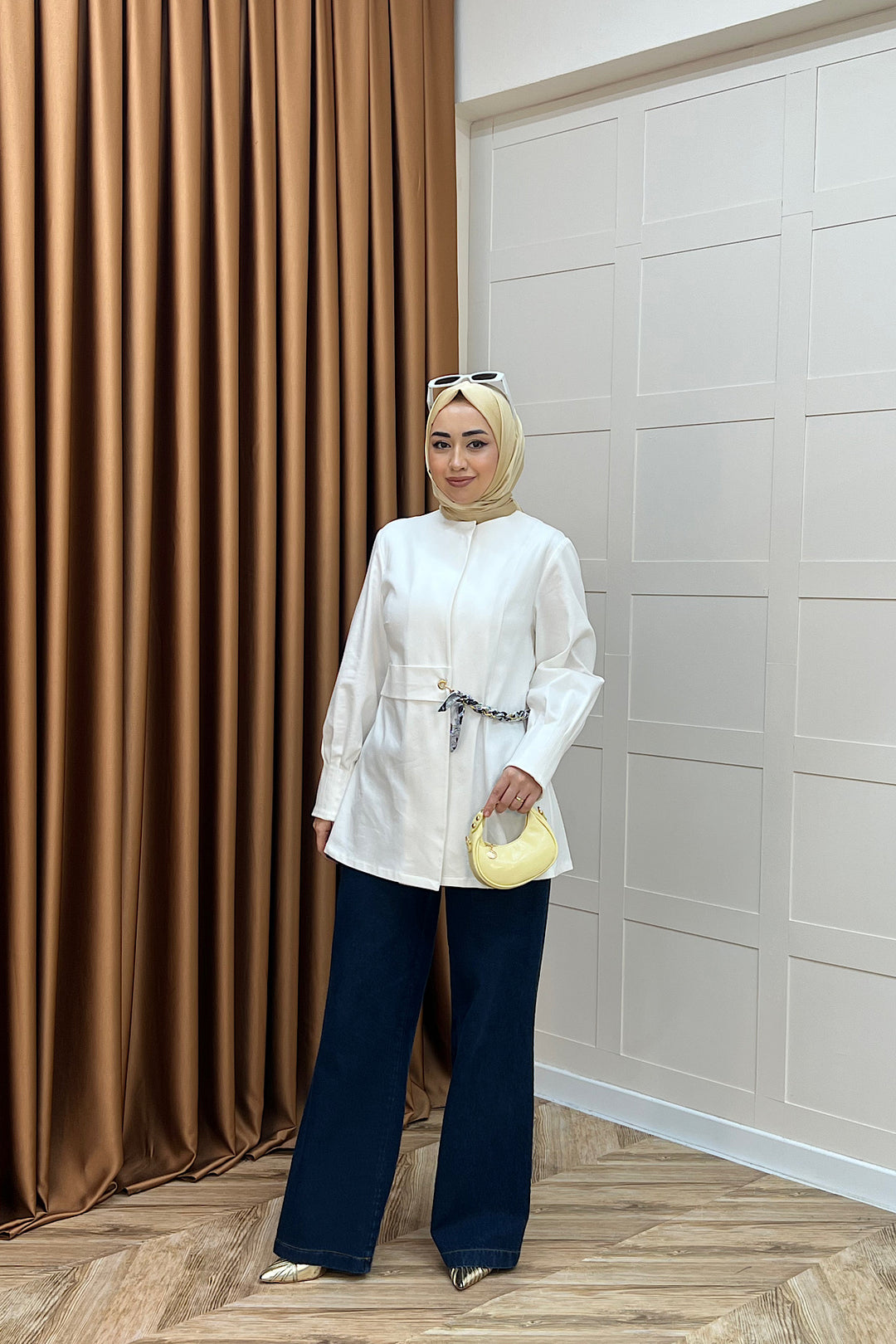 Wanda Fular Kemer Detay Gabardin Kap Beyaz 26029-BEYAZ