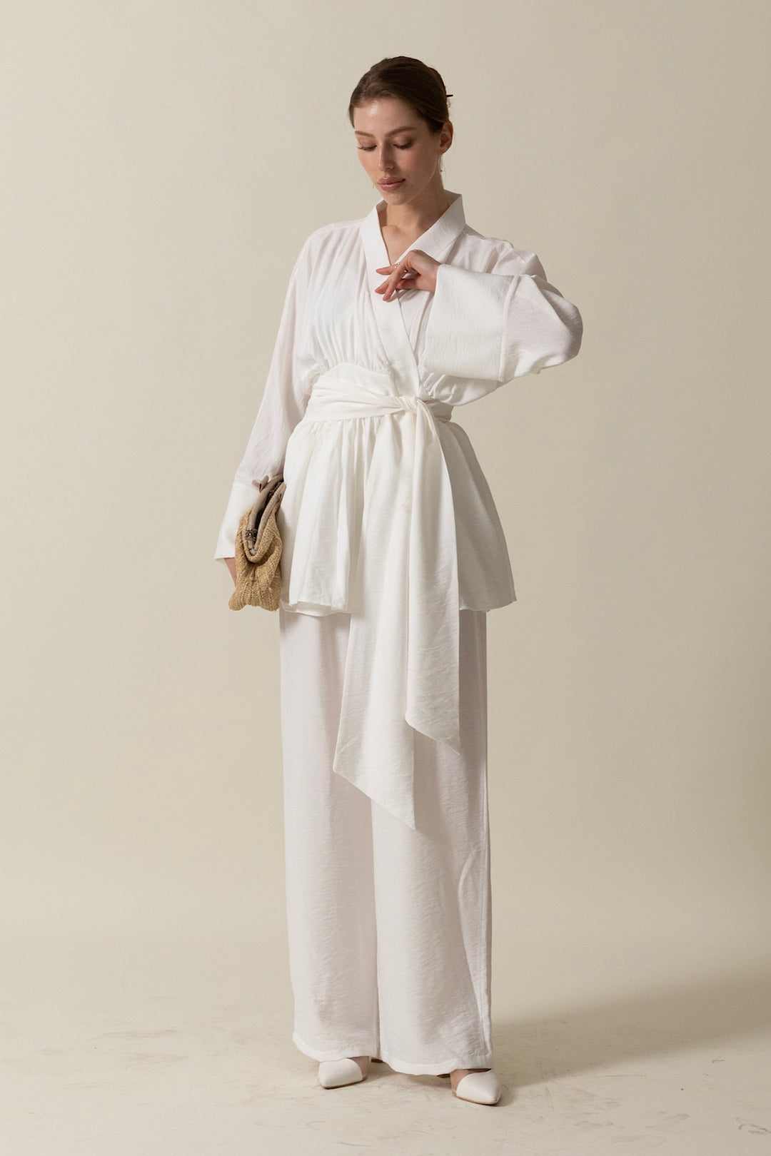 Arya İkili Takım Beyaz 2111-BEYAZ