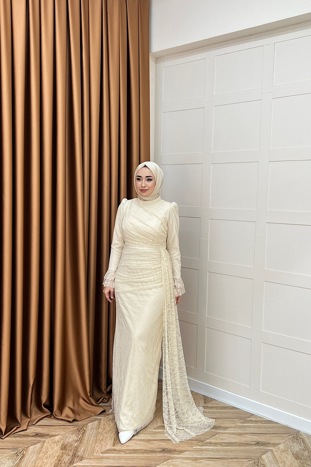 Serena Dantel Balık Abiye Krem 3082-KREM