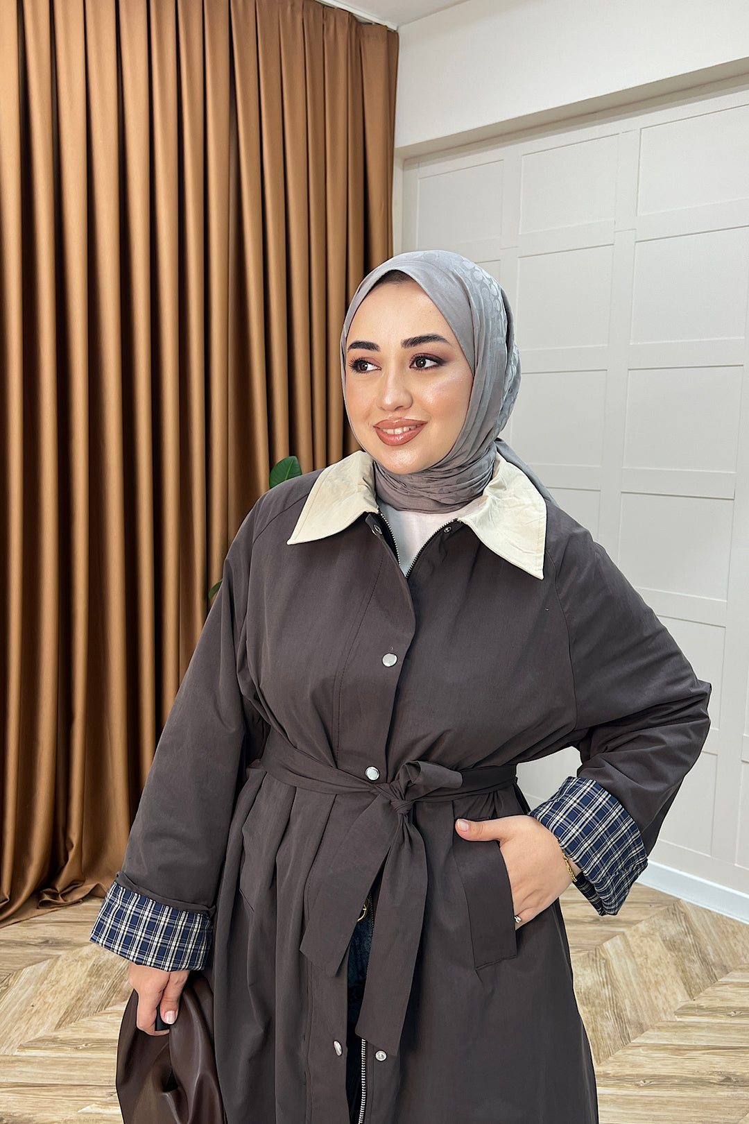 Dora Kuşaklı Uzun Trençkot Kahverengi 62613-KAHVERENGI