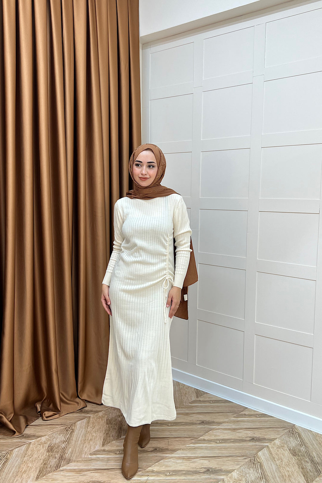 Yandan Büzgülü Triko Elbise Ekru 24870-EKRU