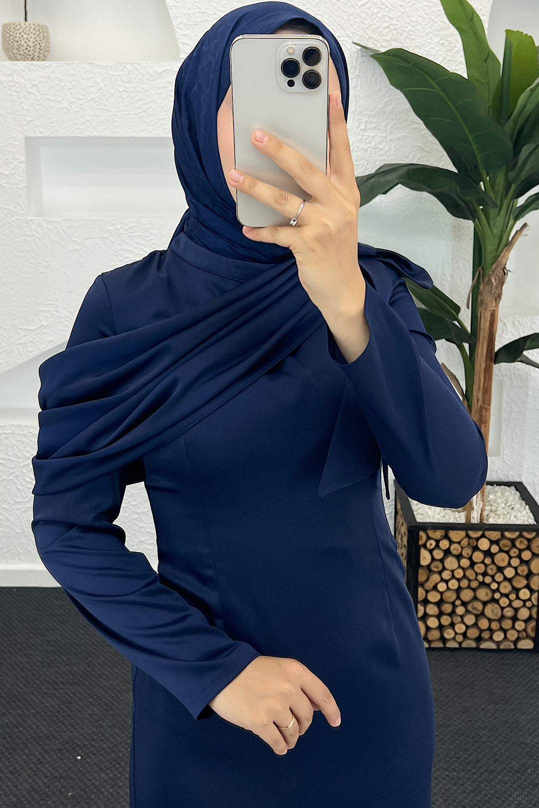 Degaje Detay Saten Abiye Lacivert 3026-LACIVERT