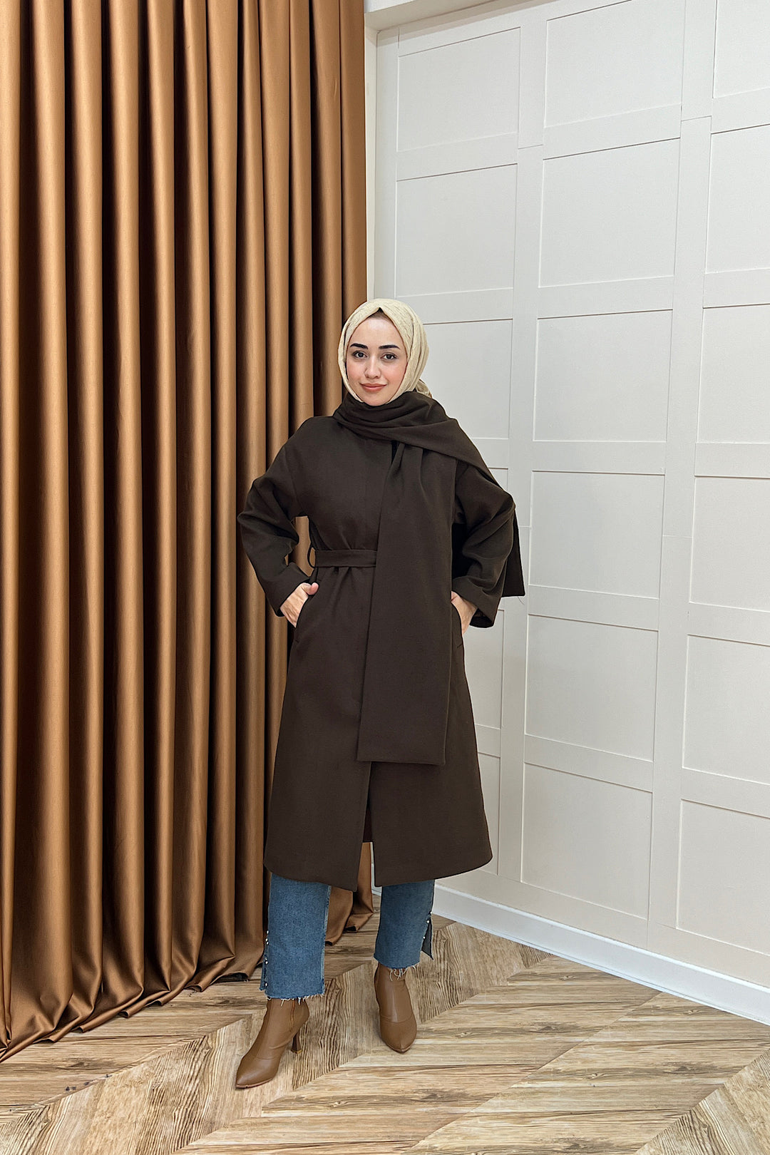 Siena Atkı Detay Kaşe Kaban Kahverengi 5530-KAHVERENGI