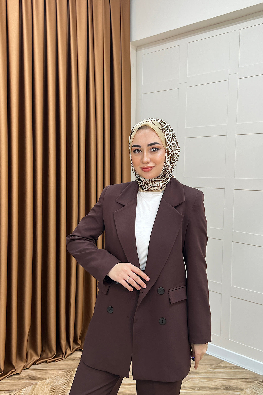 Dört Düğme Ceket Takım Kahverengi 6152-KAHVERENGI