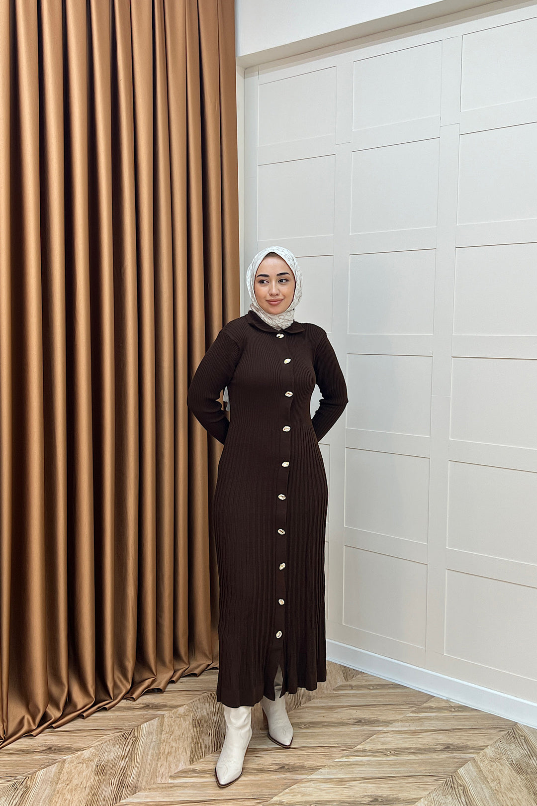 Endam Düğmeli Triko Elbise Kahverengi 10201-KAHVERENGI