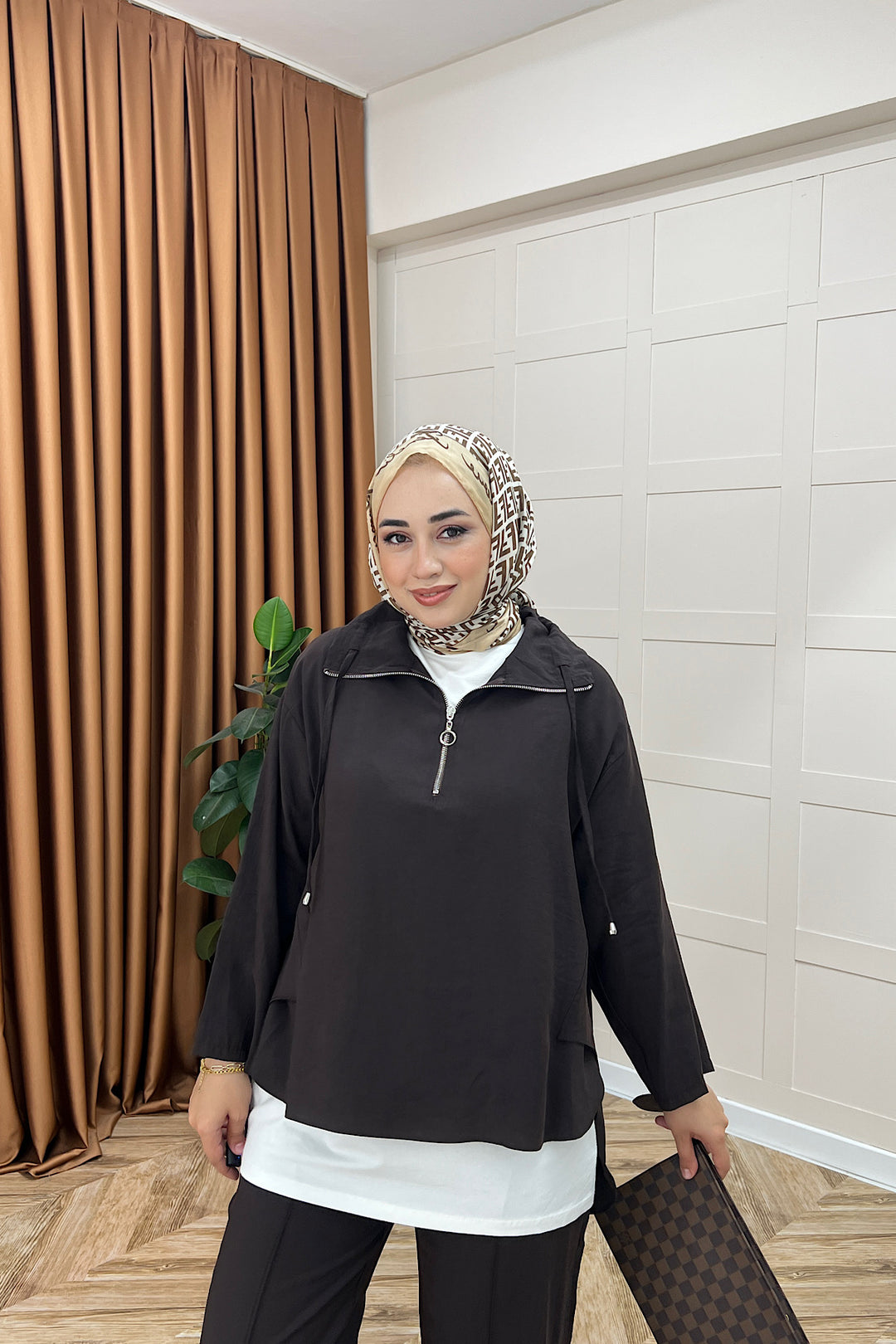 Almira Yarım Fermuar İkili Takım Kahverengi 08370-KAHVERENGI