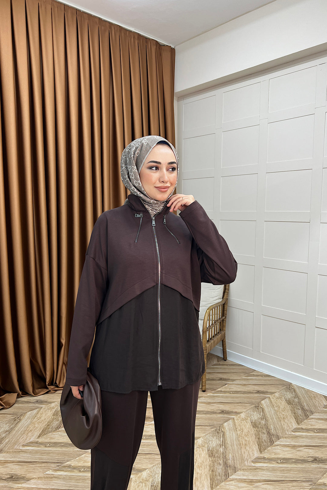 Elara Fermuar Detay İkili Takım Kahverengi 025-KAHVERENGI