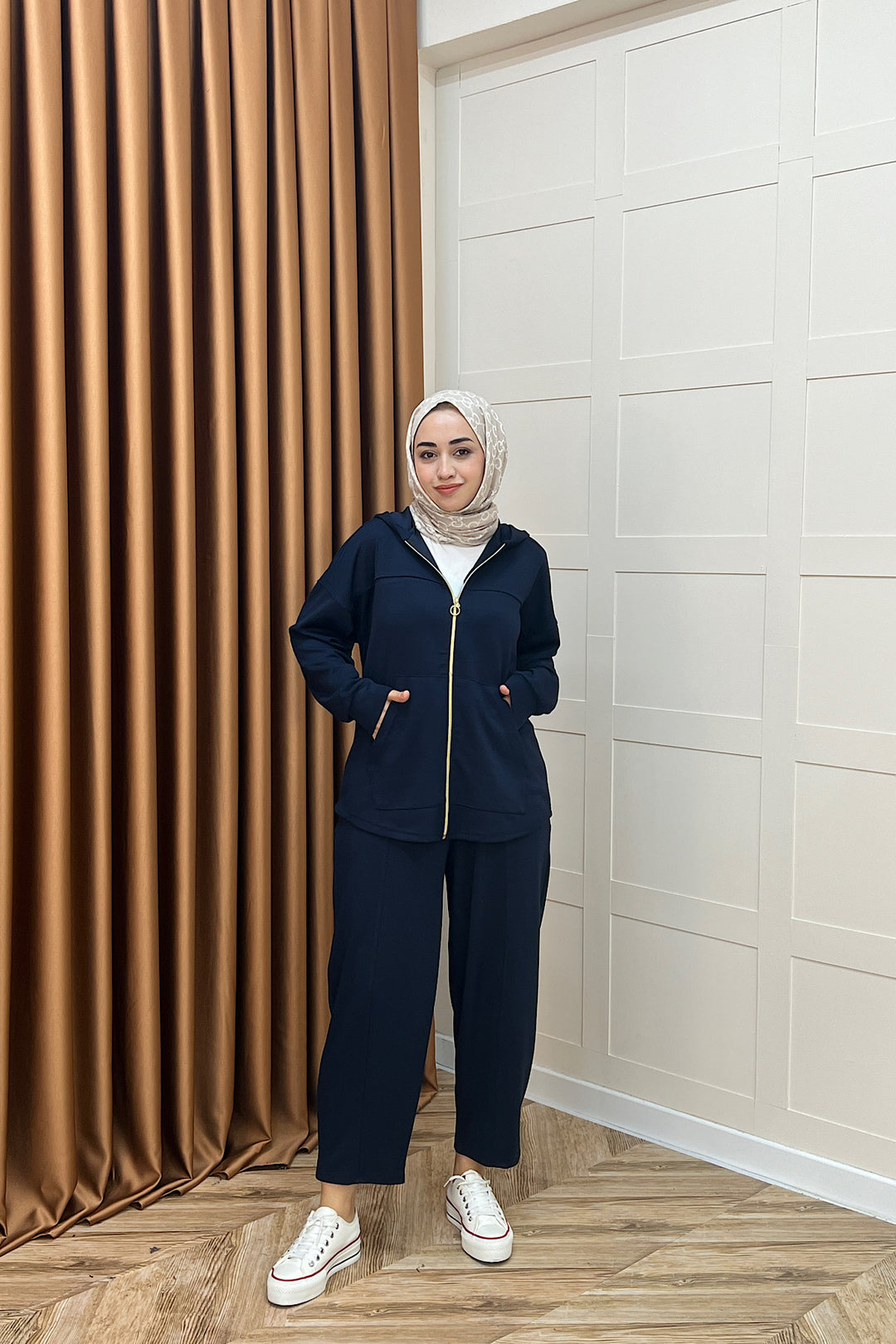 Efsa Kapüşonlu Takım Lacivert 70149-LACIVERT