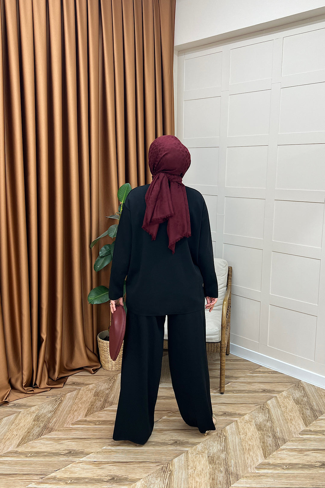 Jota Düğmeli İkili Takım Siyah 44419-SIYAH