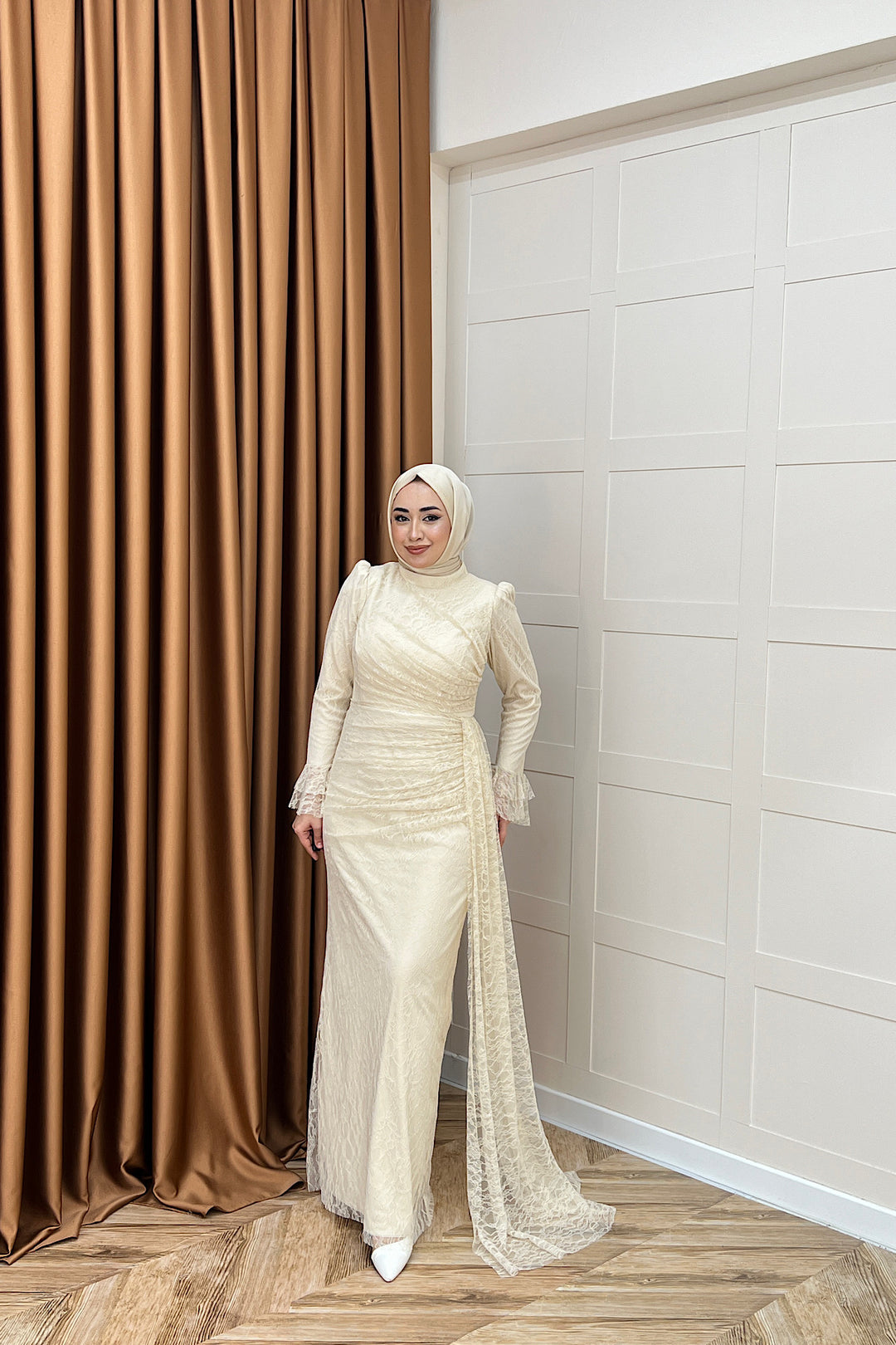 Serena Dantel Balık Abiye Krem 3082-KREM