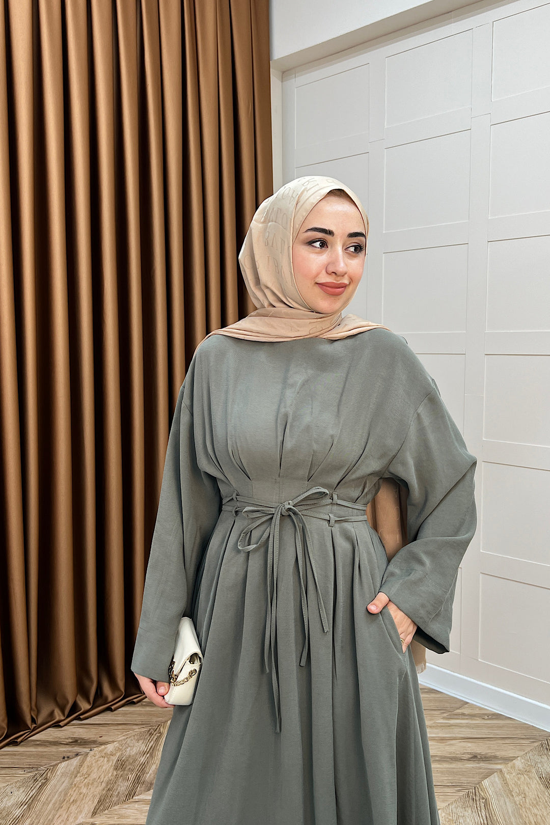 Belden Bağlamalı Cupra Elbise Yeşil 5013-YESIL