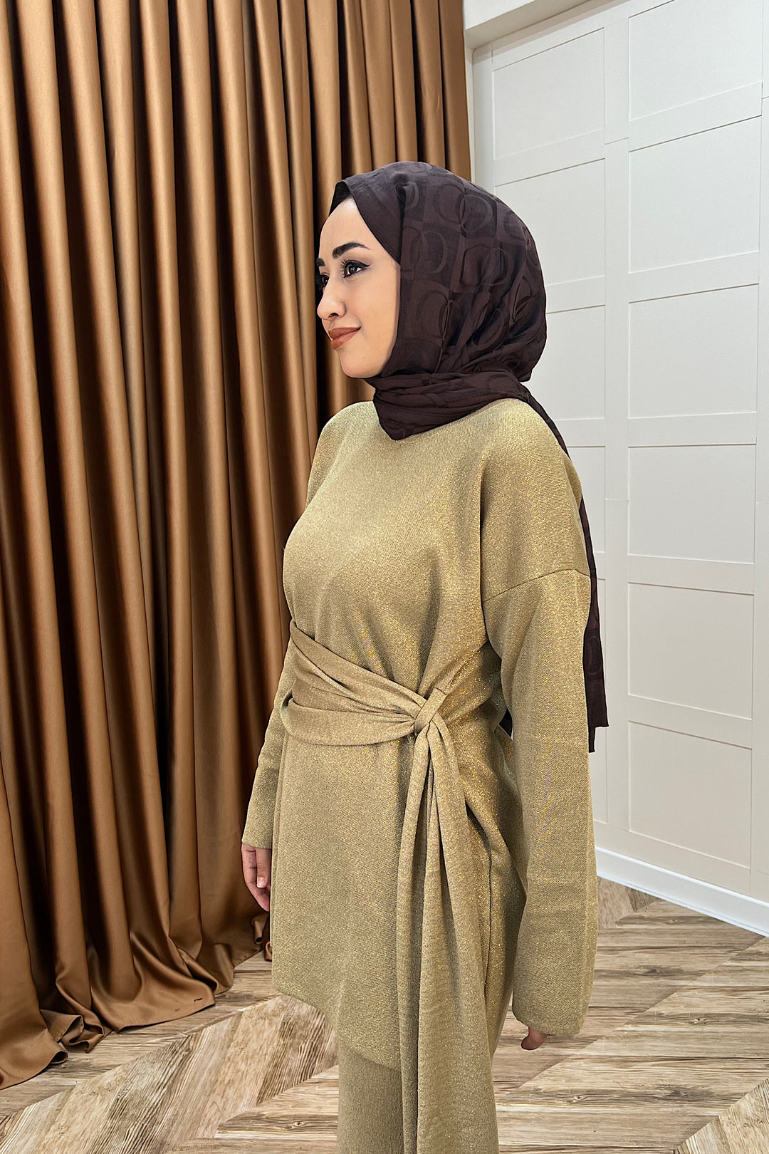 Yakamoz Şal Detay Simli Triko Takım Camel 25280-CAMEL