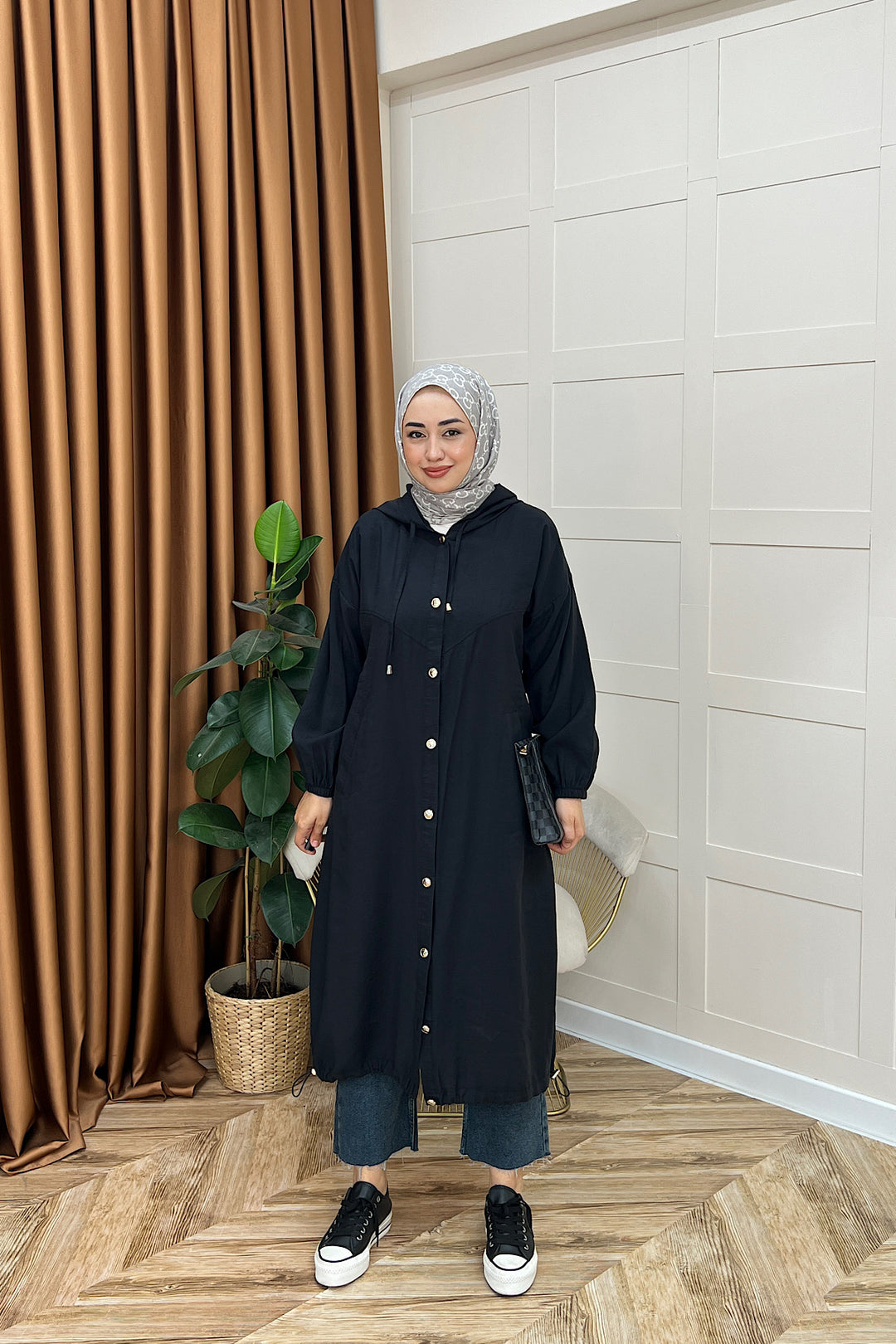 004-Liana Düğmeli Kap Siyah 004-SIYAH