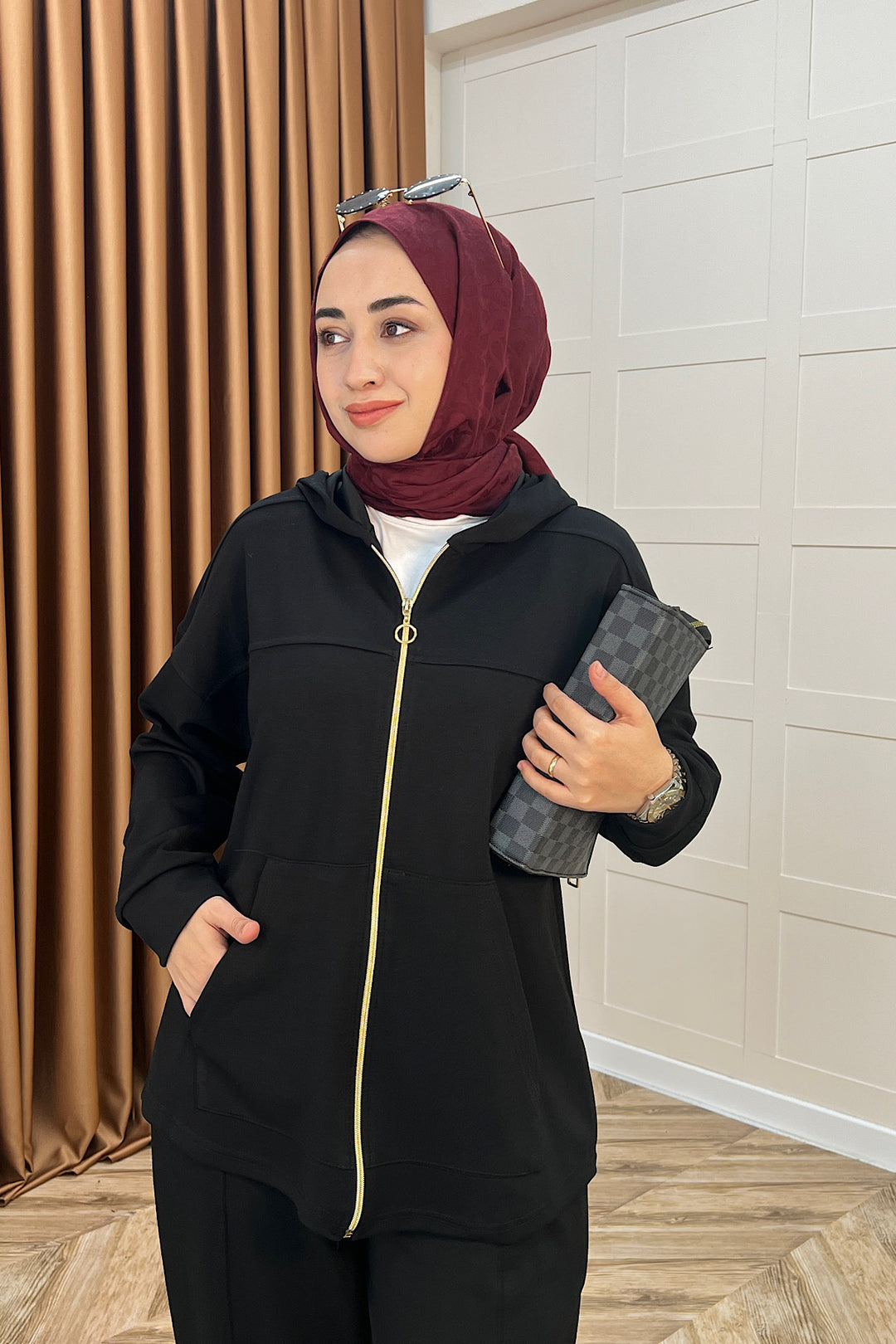 Efsa Kapüşonlu Takım Siyah 70149-SIYAH