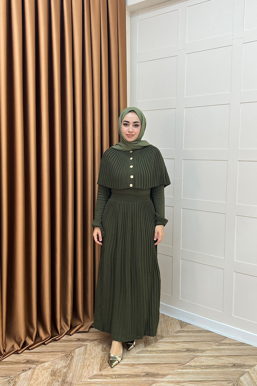 Kelebek Pelerinli Triko Elbise Haki 10200-HAKI