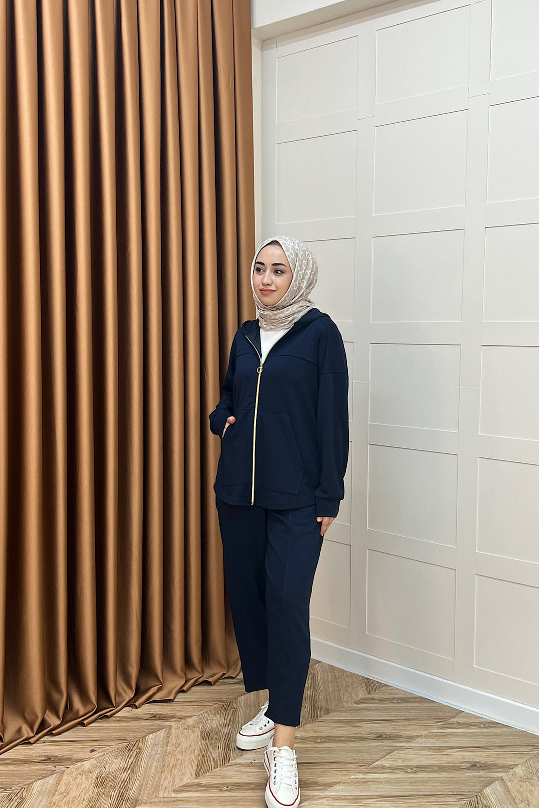 Efsa Kapüşonlu Takım Lacivert 70149-LACIVERT