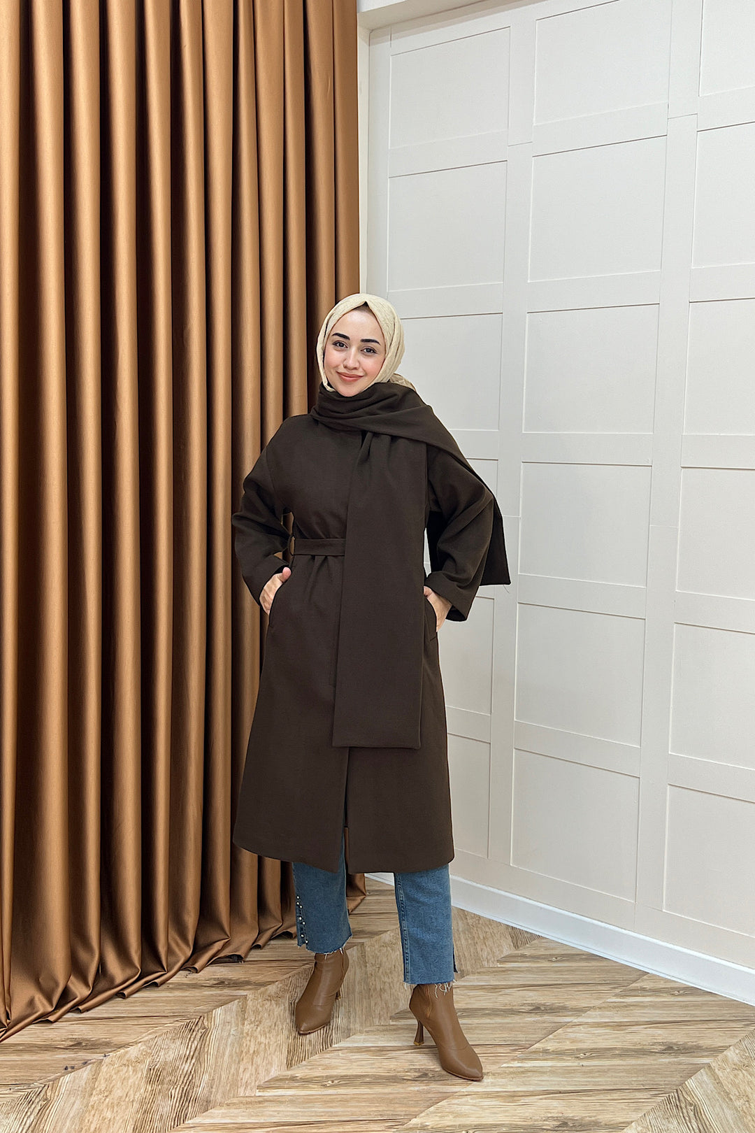 Siena Atkı Detay Kaşe Kaban Kahverengi 5530-KAHVERENGI