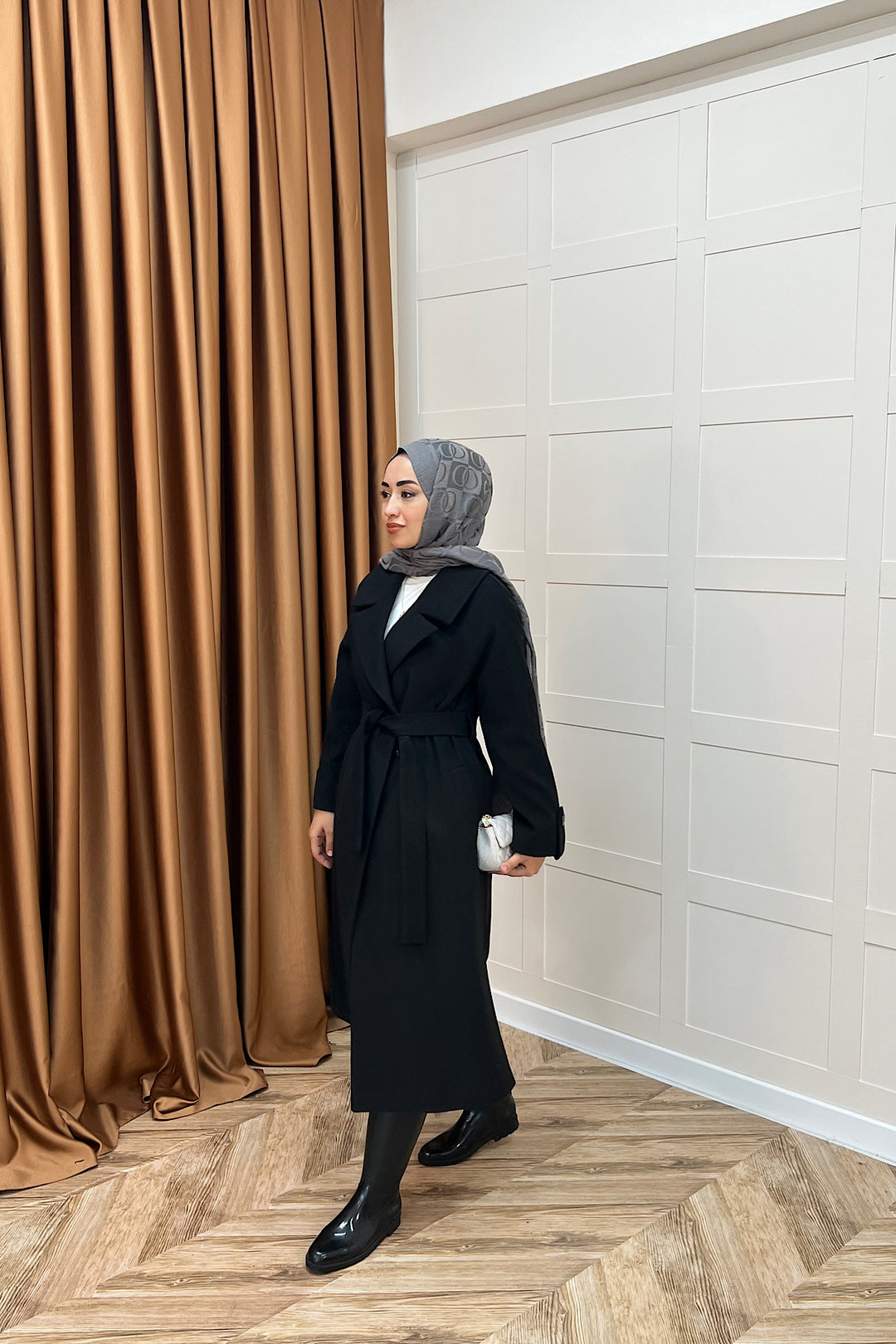 Martina Yırtmaçlı Kaban Siyah 5508-SIYAH