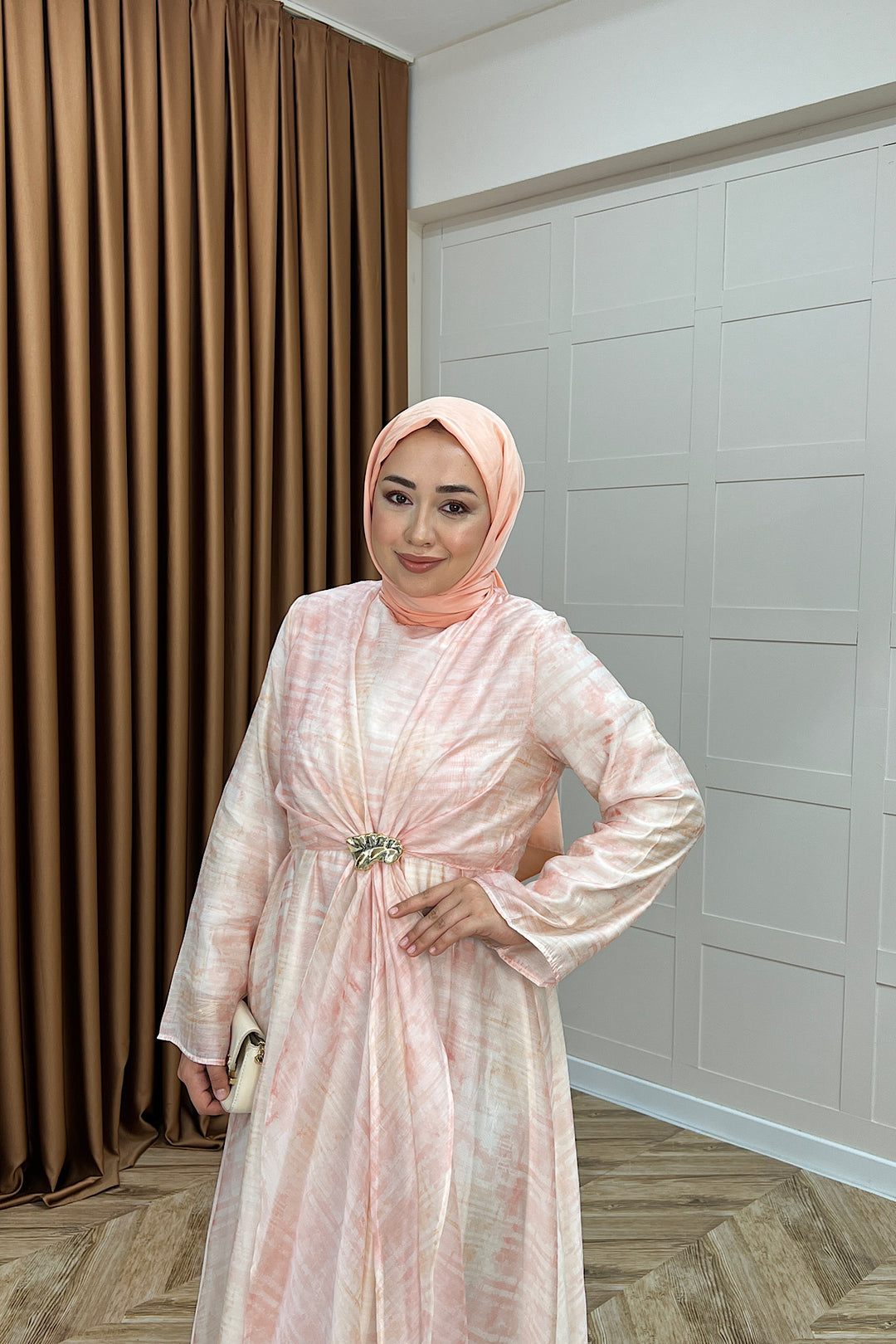 Liana Broş Detay Elbise Pembe 3104-PEMBE