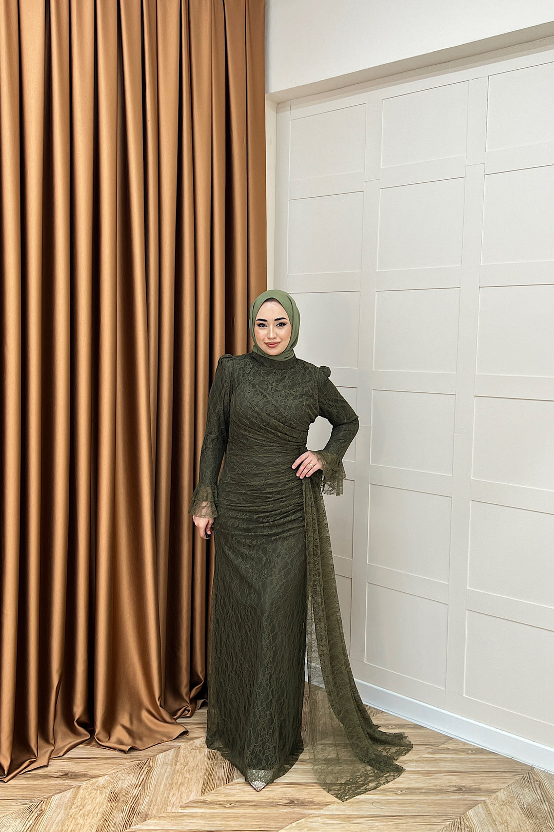 Serena Dantel Balık Abiye Zümrüt 3082-ZUMRUT