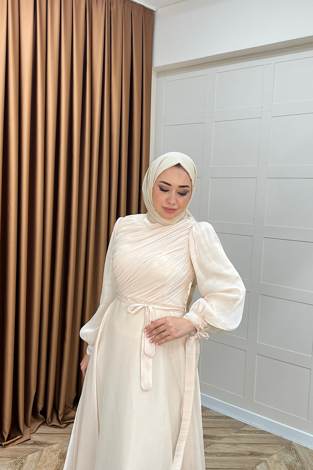 Göğüs Drapeli Abiye Taş 3023-TAS