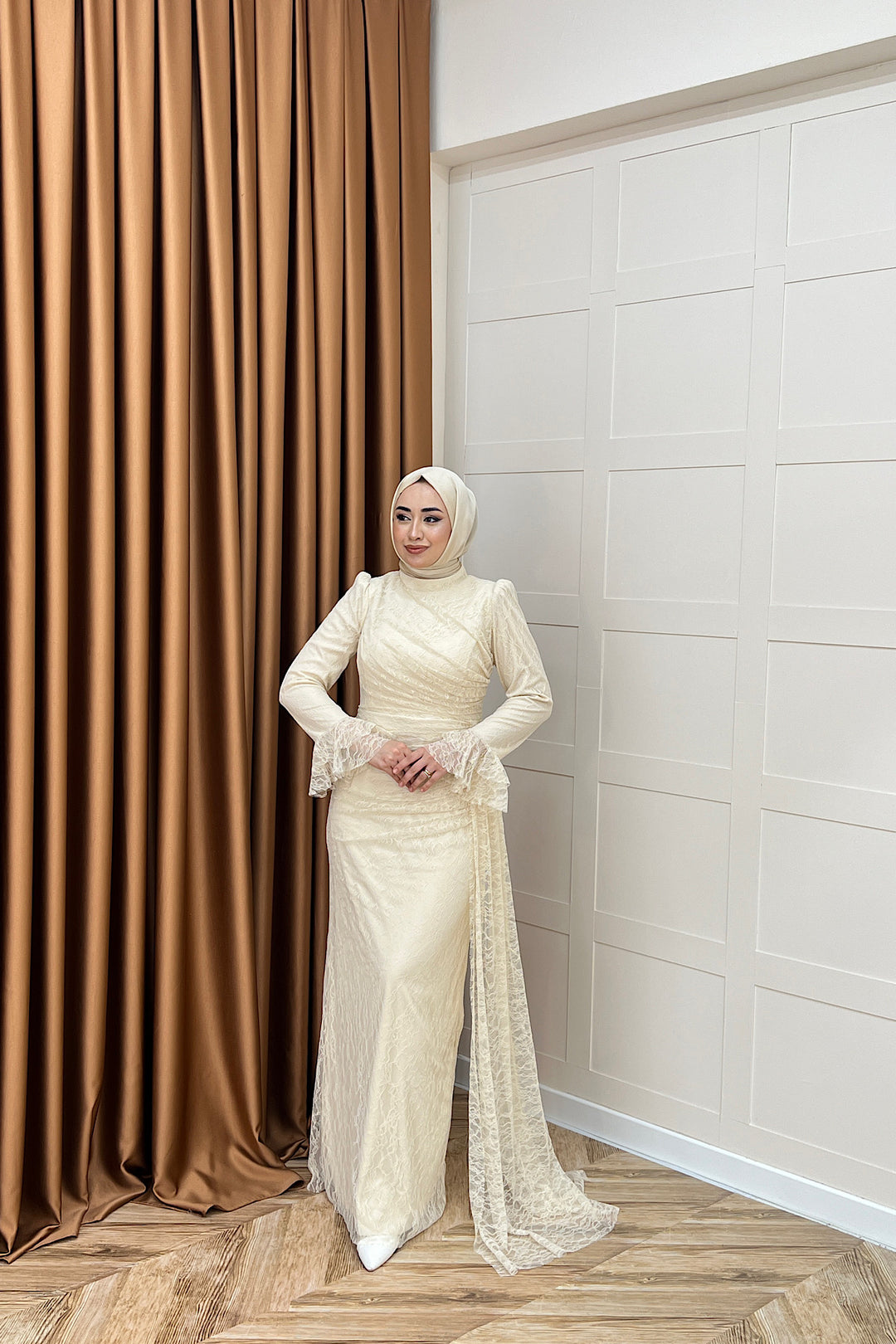 Serena Dantel Balık Abiye Krem 3082-KREM