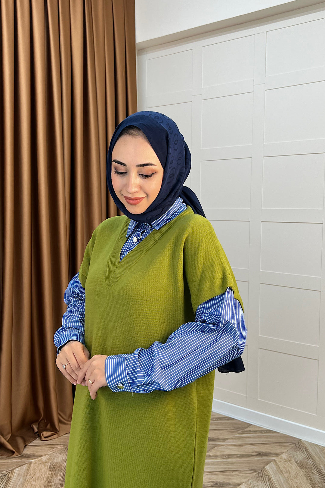 Samira Gömlek Detaylı Triko Elbise Yağ Yeşili 241110-YAGYESILI