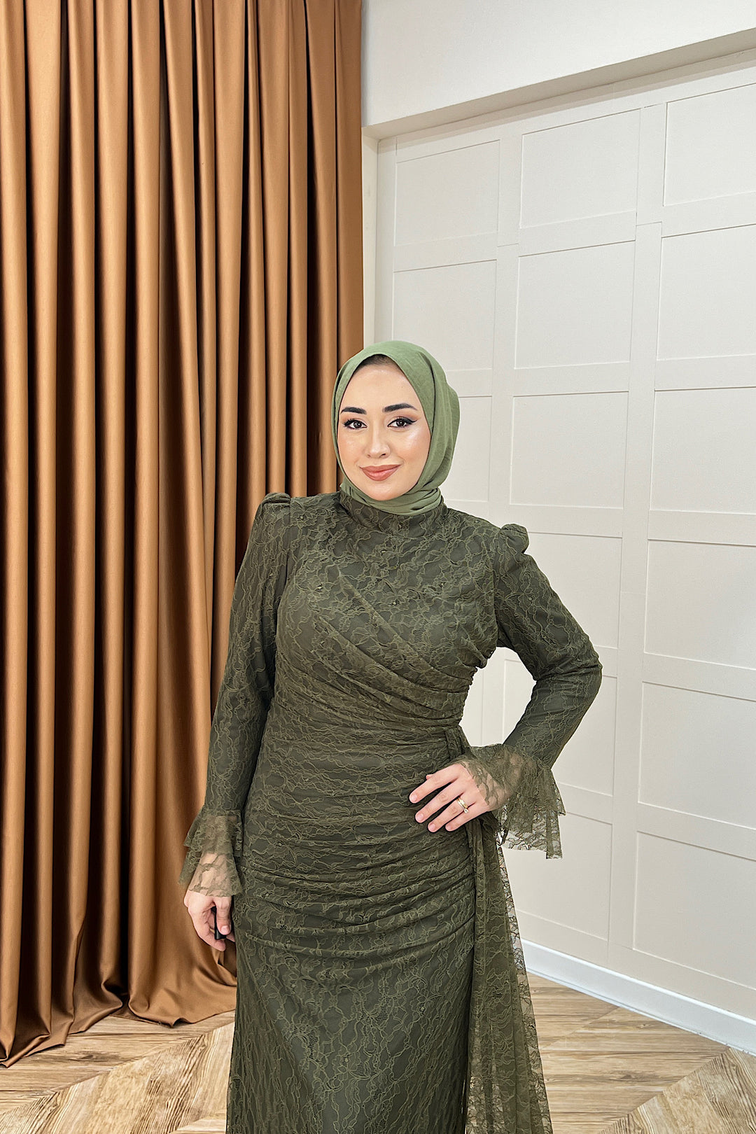 Serena Dantel Balık Abiye Zümrüt 3082-ZUMRUT