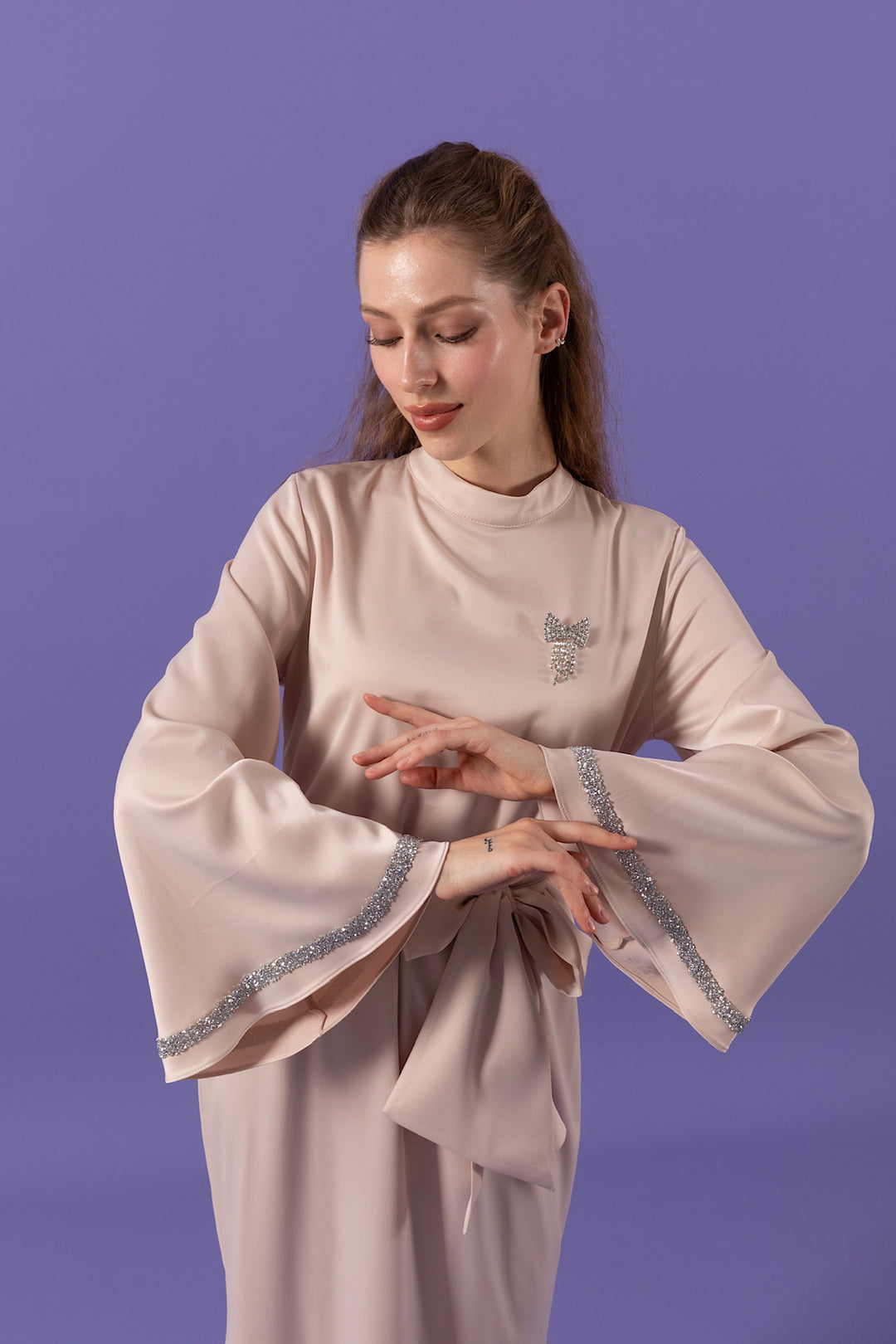 Kolları Taş Detay Saten Abiye Krem 3011-KREM