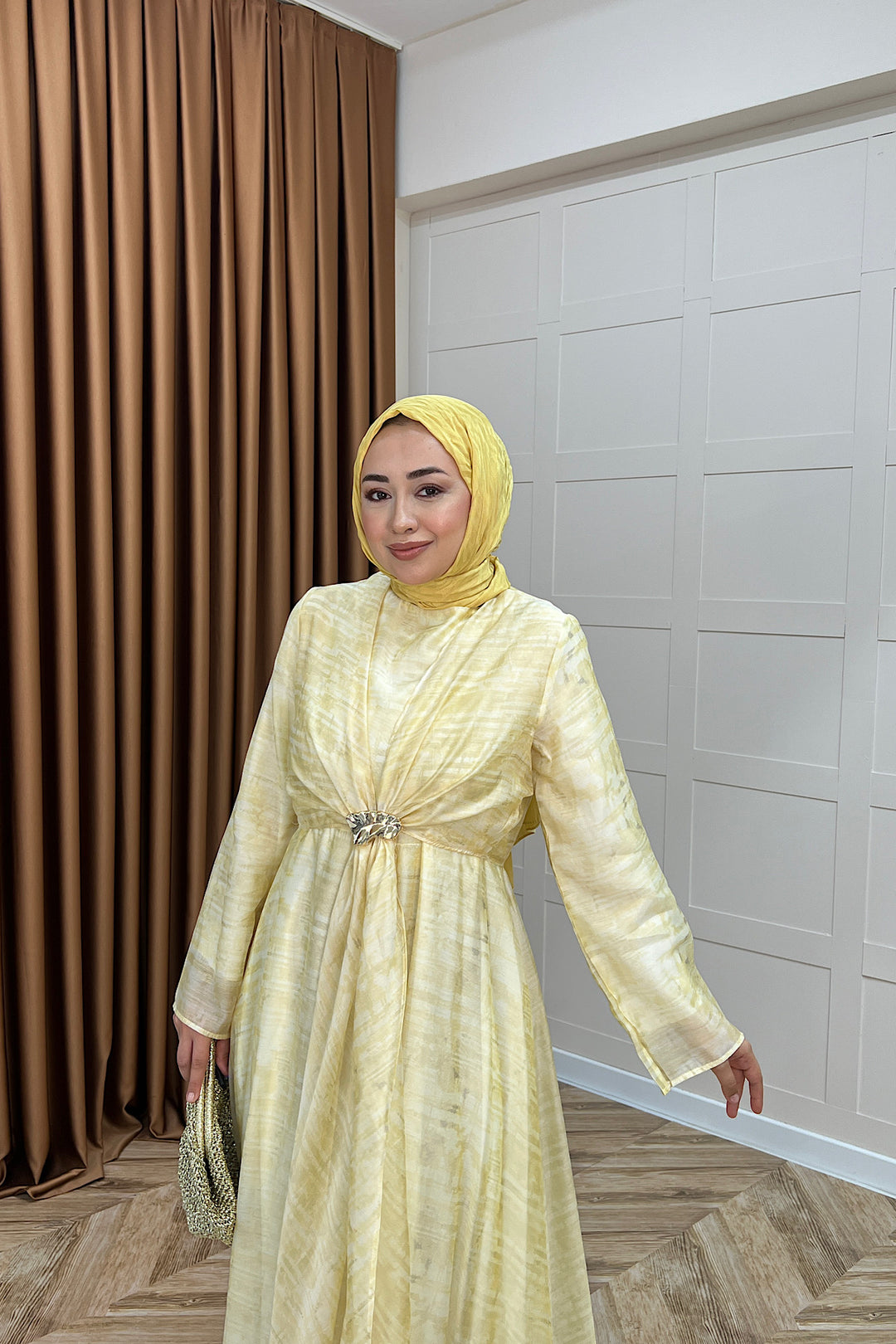 Liana Broş Detay Elbise Sarı 3104-SARI