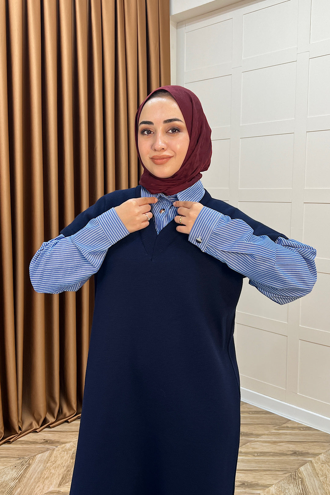 Samira Gömlek Detaylı Triko Elbise Lacivert 241110-LACIVERT