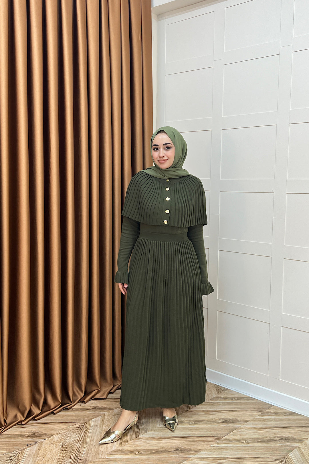 Kelebek Pelerinli Triko Elbise Haki 10200-HAKI