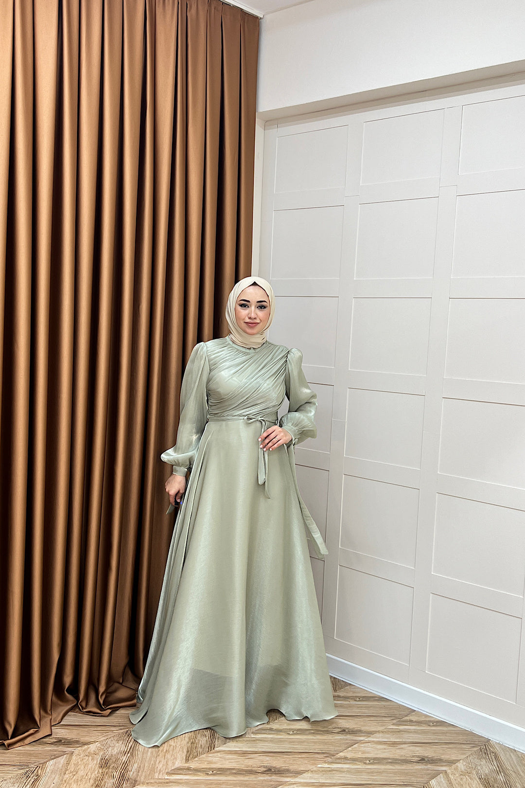 Göğüs Drapeli Abiye Yeşil 3023-YESIL
