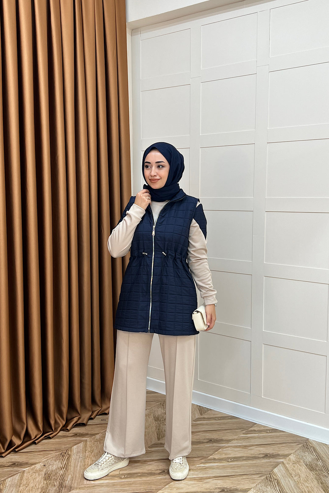 Armoni Kapitone Yelekli Üçlü Takım Lacivert 6015-LACIVERT