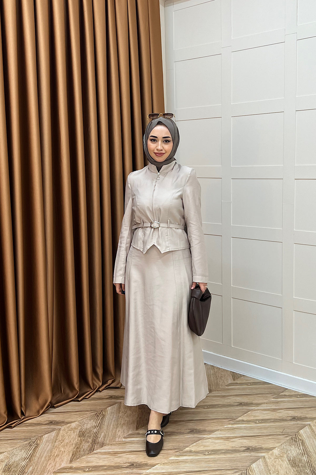 Mira Kemerli Etek Takım Taş 03183-TAS