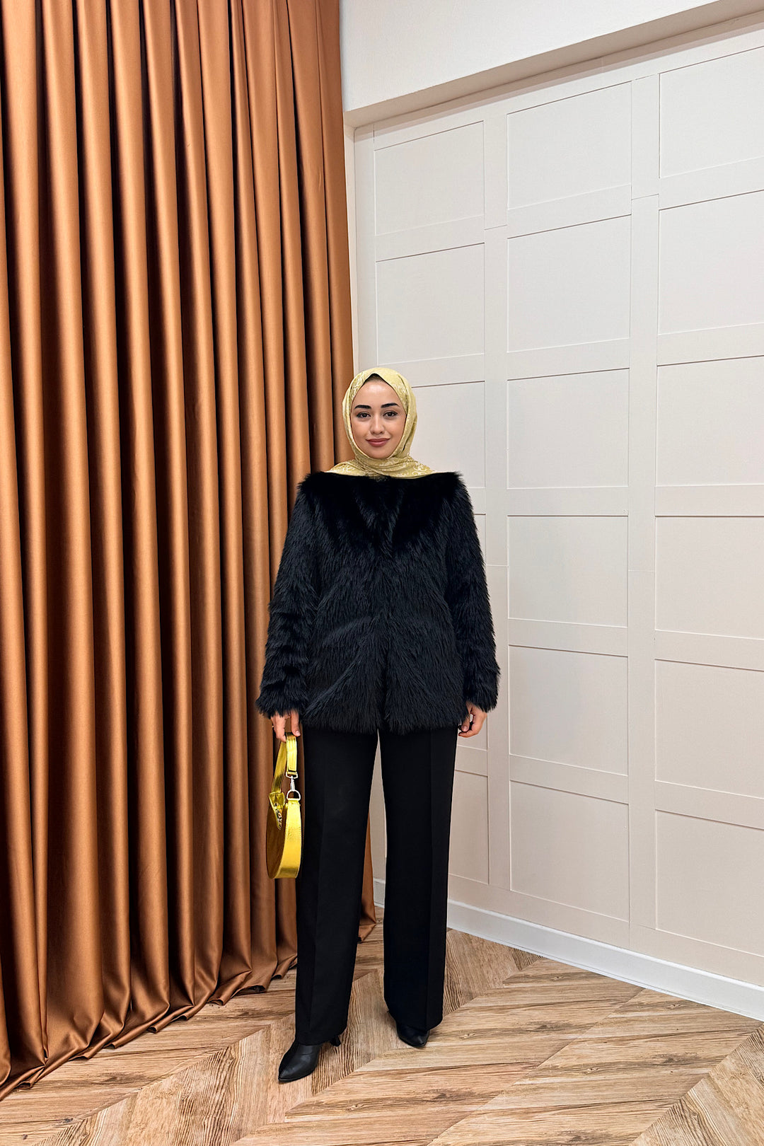 Divine Kürk Kaban Siyah 5524-SIYAH