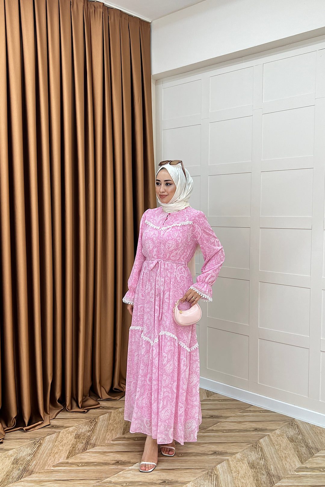 Lisa Dantel Detay Elbise Pembe 3051-PEMBE