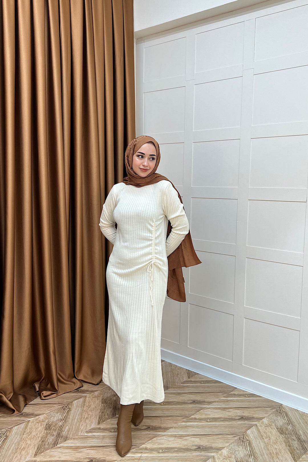 Yandan Büzgülü Triko Elbise Ekru 24870-EKRU