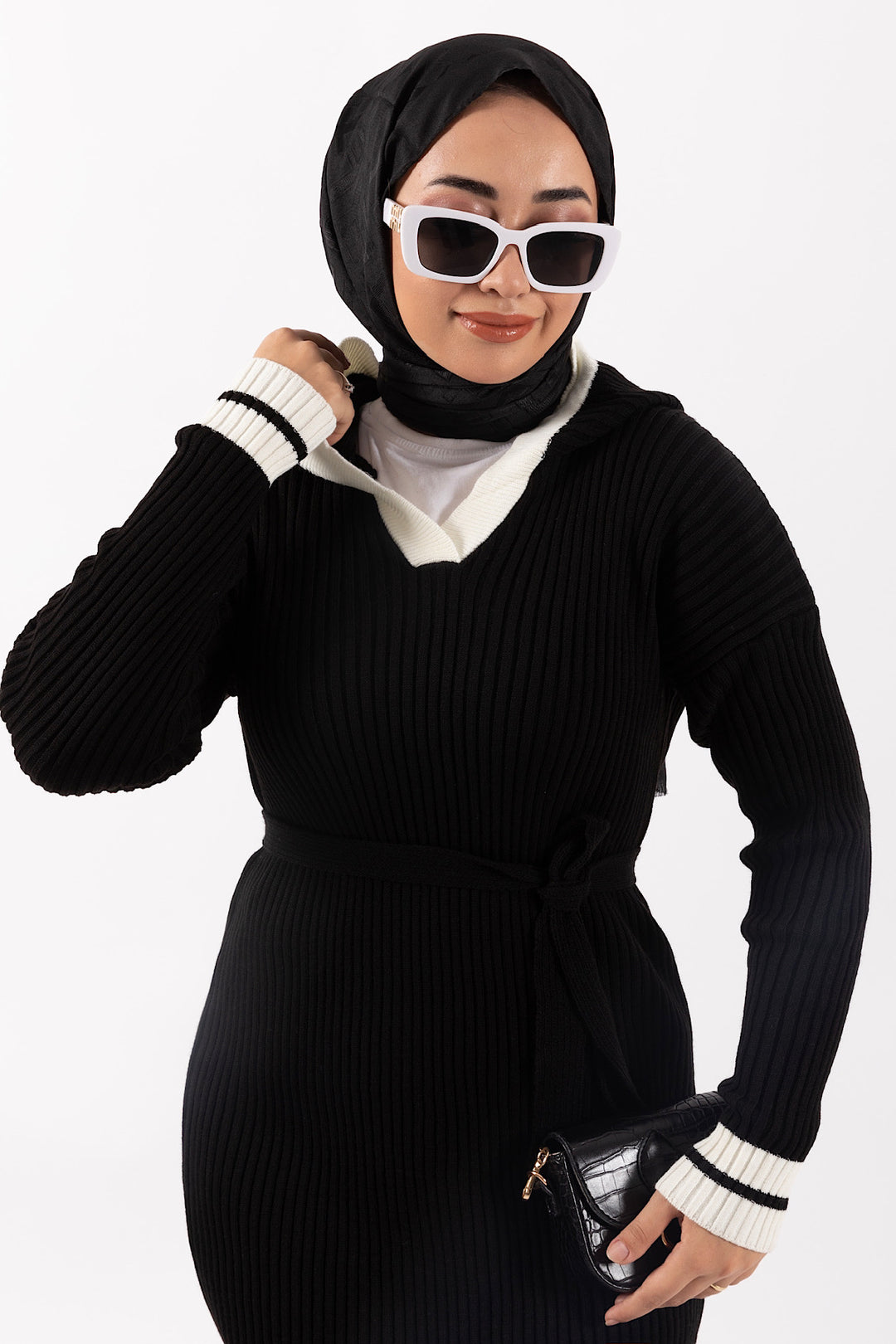 Sindirella Kapüşonlu Triko Elbise Siyah 24K96356-SIYAH