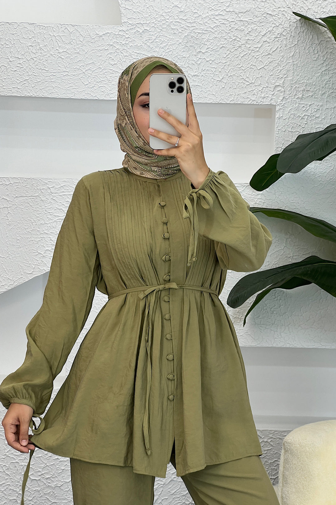 Kolları Bağcık Detay Önden Düğmeli Takım Yağ Yeşili 1944-YAGYESILI