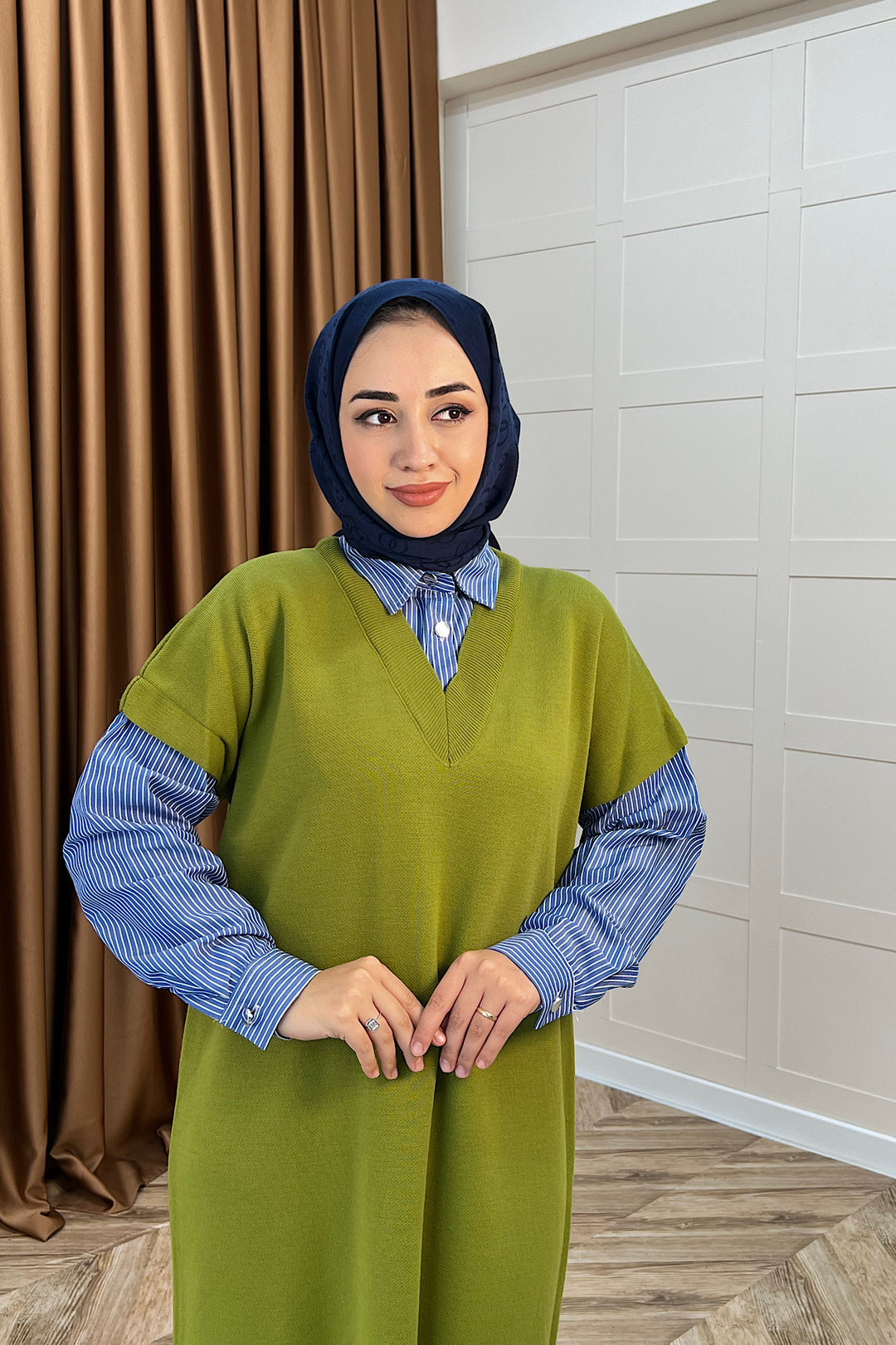 Samira Gömlek Detaylı Triko Elbise Yağ Yeşili 241110-YAGYESILI