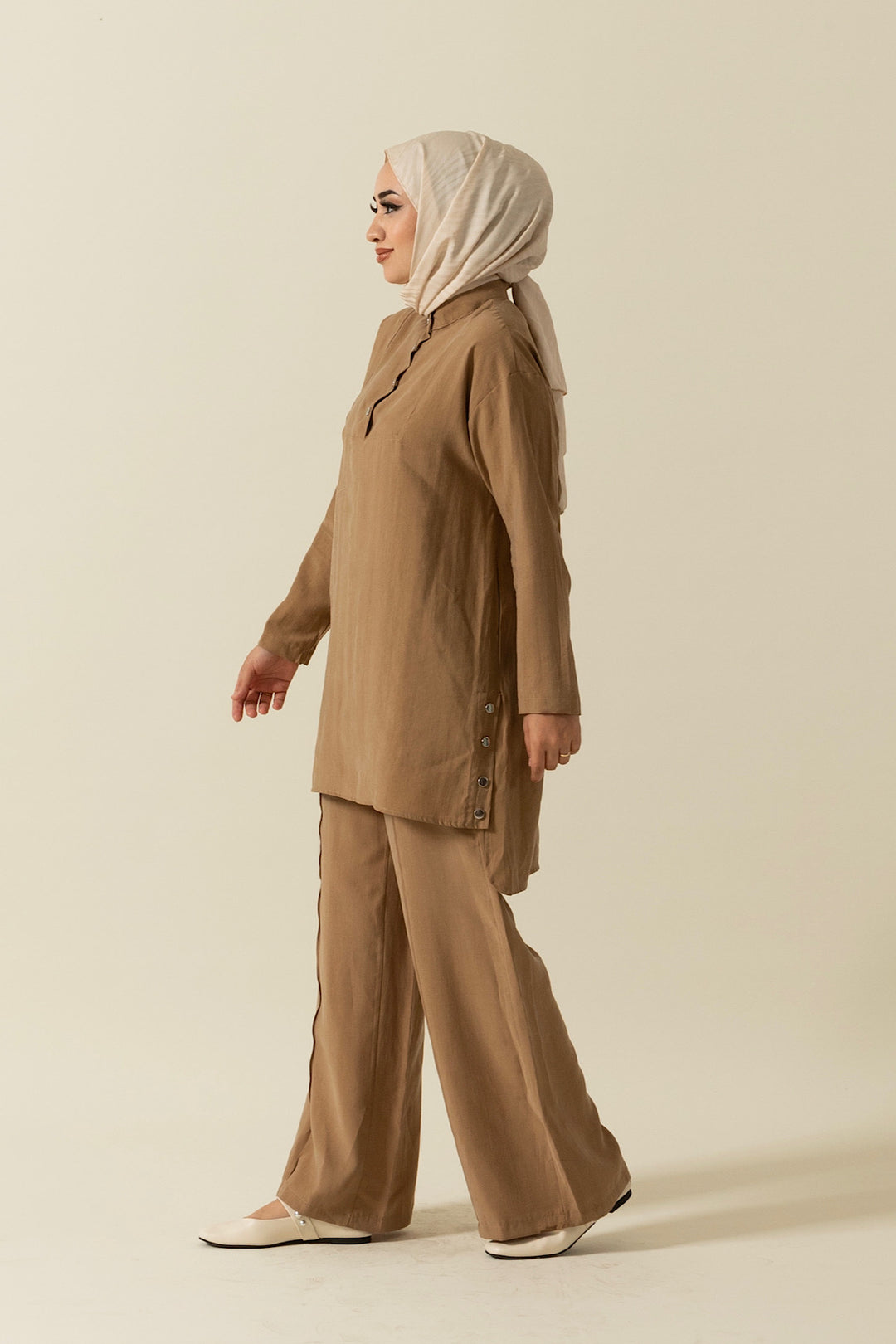 Yanları Çıtçıtlı Tesla Takım Vizon 1947-VIZON