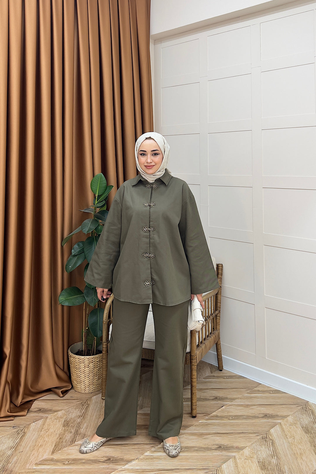 Nilda Aksesuar Düğmeli Takım Haki 62812-HAKI